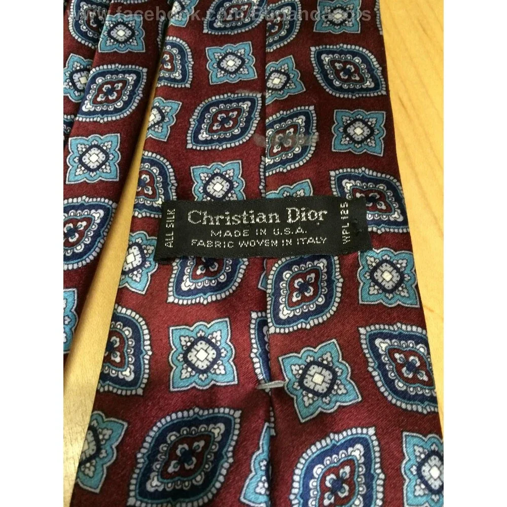 Christian Dior Men's Tie Maroon & Blue Print 100% Silk Neck Tie 3.5